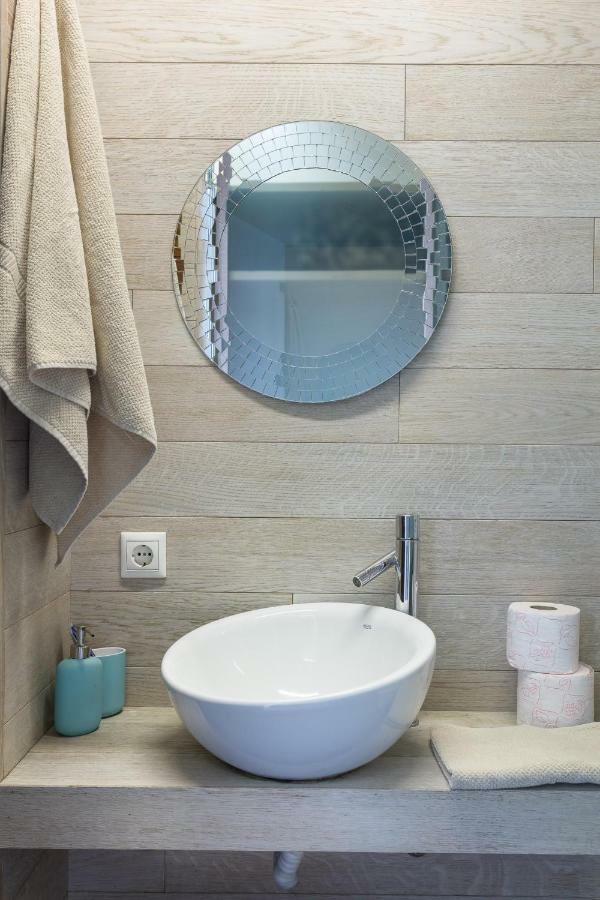 Designer'S Apartment Peraía エクステリア 写真